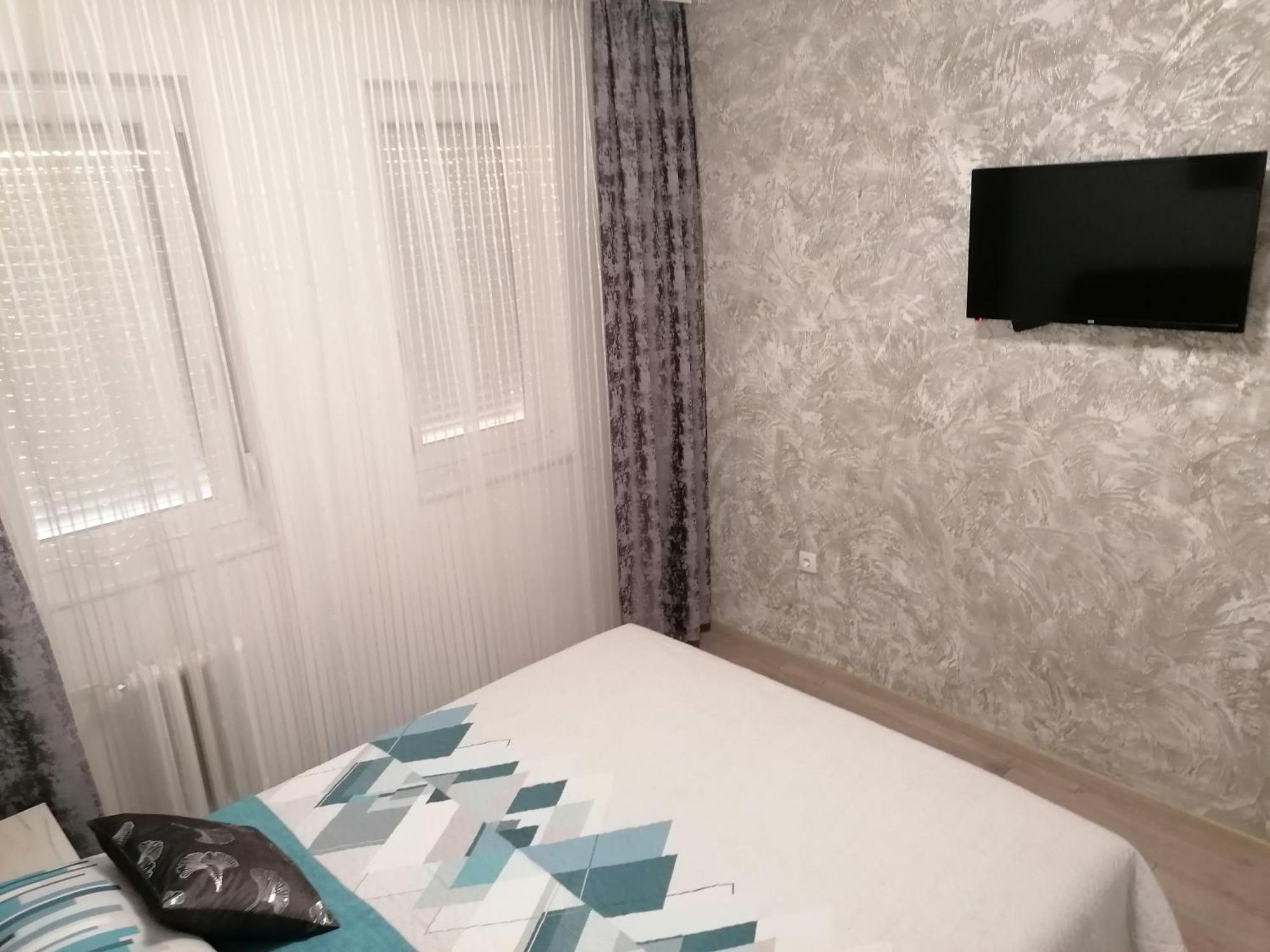 Jm Apartman Čačak Exterior foto